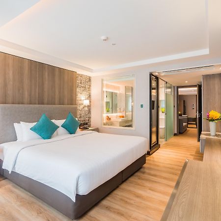 Citrus Suites Sukhumvit 6 By Compass Hospitality Бангкок Екстер'єр фото