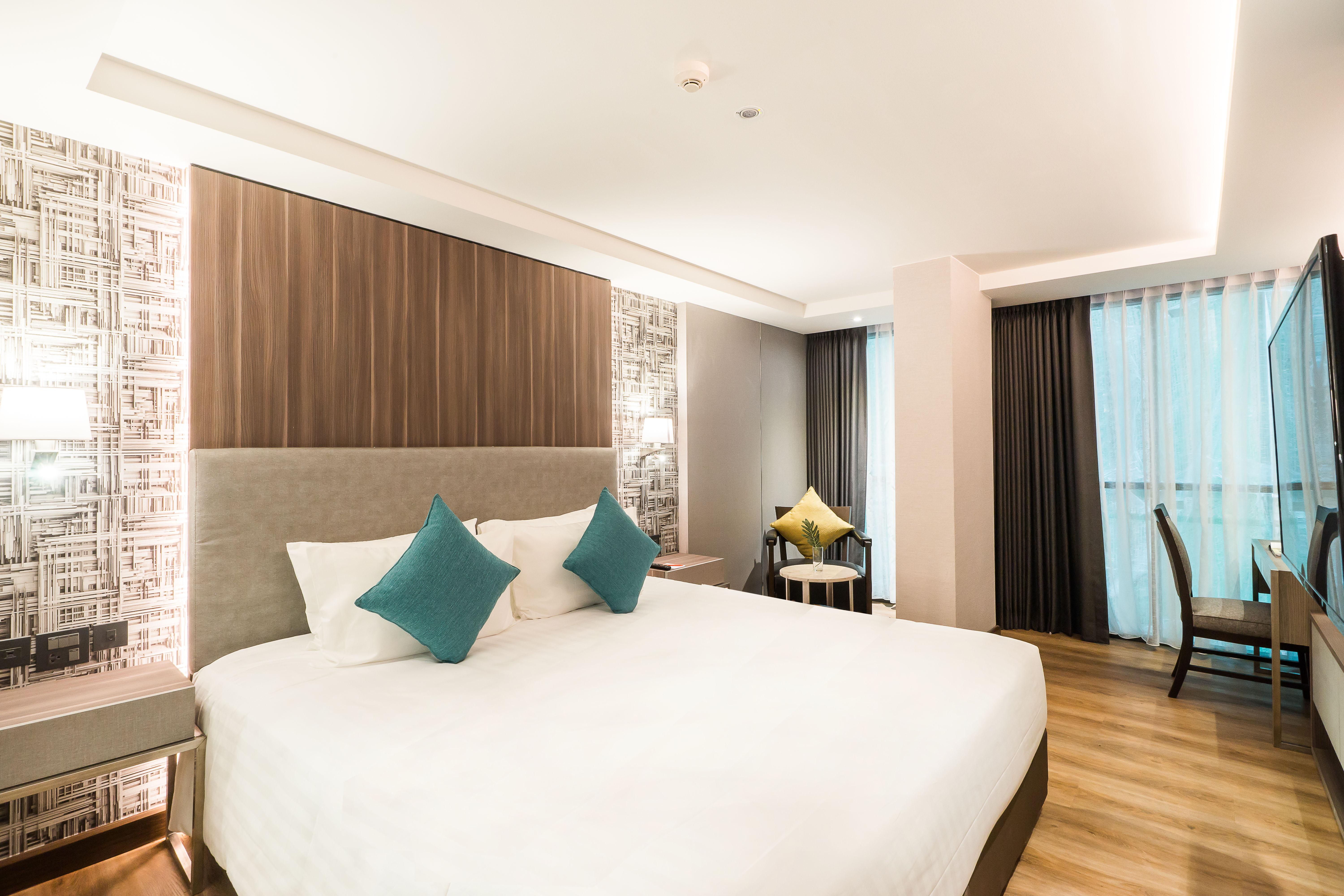 Citrus Suites Sukhumvit 6 By Compass Hospitality Бангкок Екстер'єр фото