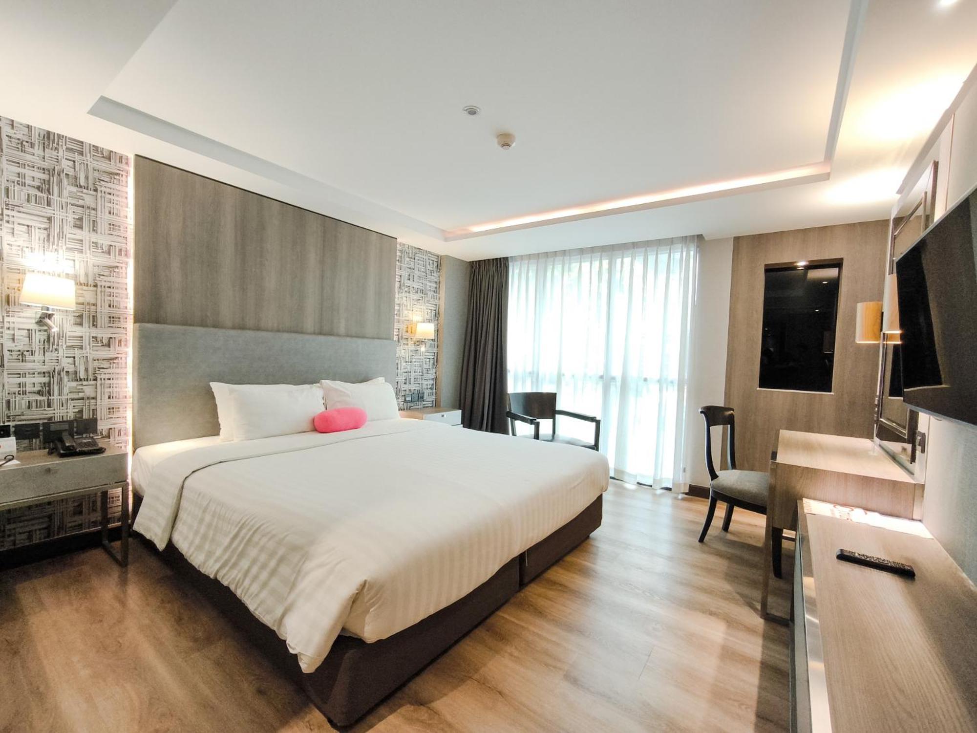 Citrus Suites Sukhumvit 6 By Compass Hospitality Бангкок Екстер'єр фото