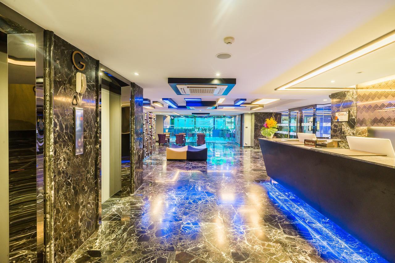 Citrus Suites Sukhumvit 6 By Compass Hospitality Бангкок Екстер'єр фото